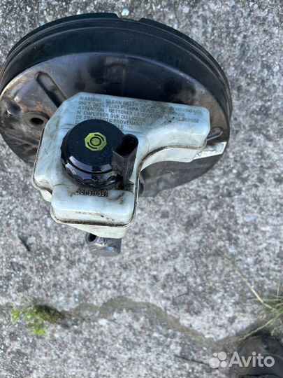 Volkswagen tiguan,passat b7 усилитель тормозов