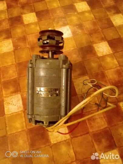 Мотор для стиральной машины, вентилятора