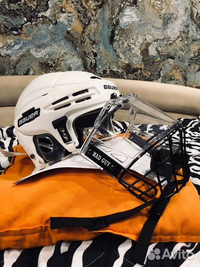 Хоккейный шлем Bauer (белый)