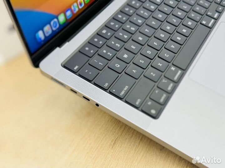 Apple MacBokk Pro 14 M2 Pro 16/512 как новый