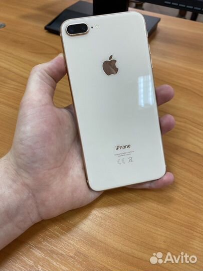 iPhone 8 Plus, 64 ГБ