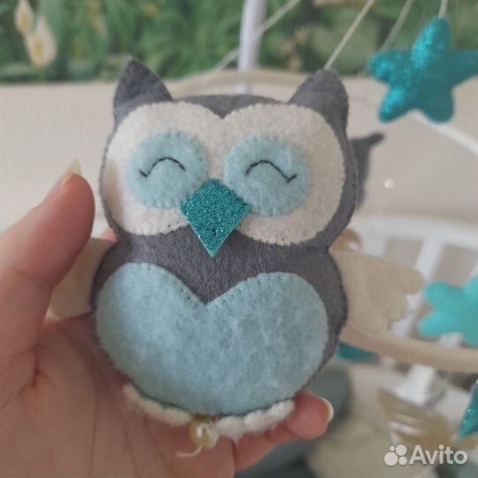 Мобиль на кроватку из фетра с муз.блоком