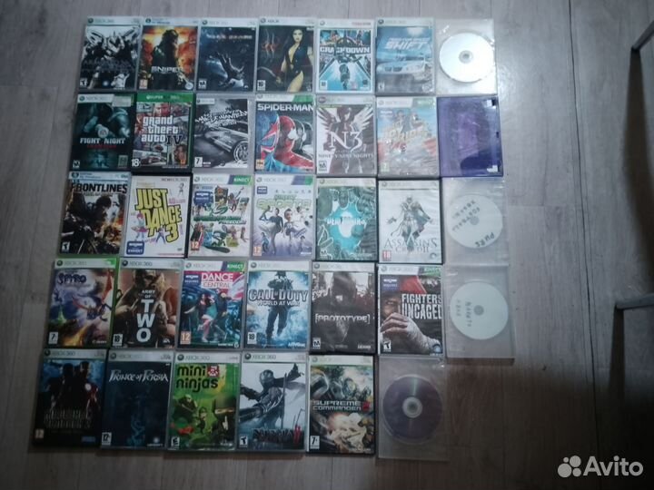 Xbox 360 с кинектом и с множеством игр