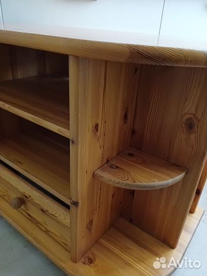 Тумба под телевизор