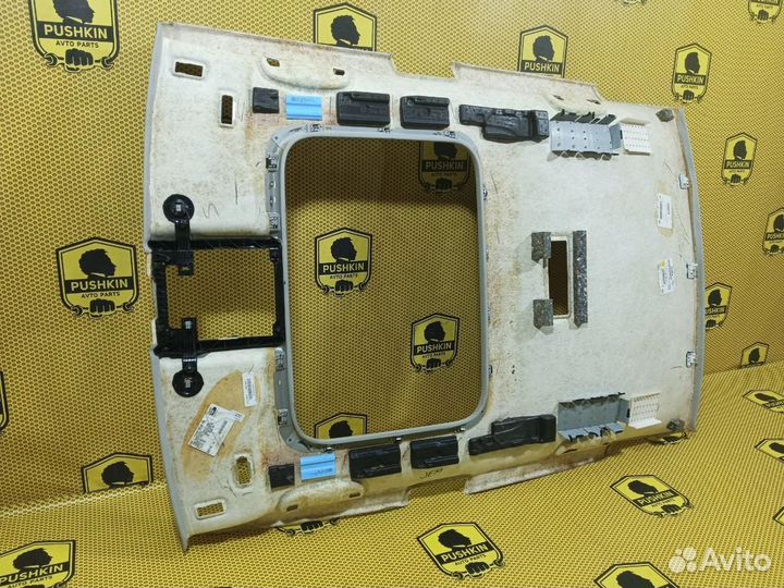 Обшивка потолка Volkswagen Jetta JEM dgxa 2019