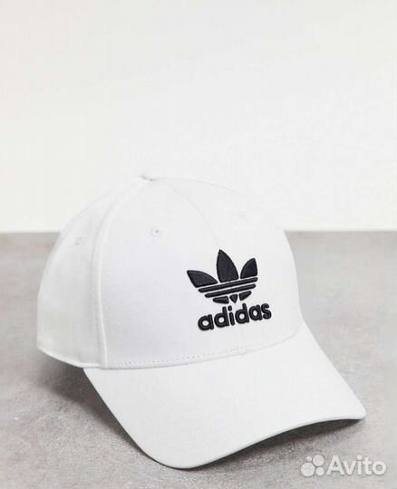 Adidas originals кепка