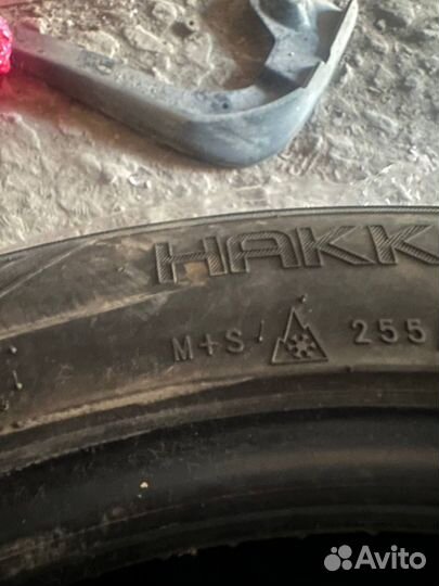 Nokian Tyres Hakkapeliitta R2 255/45 R19 104R