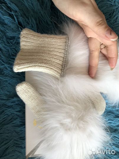 Варежки песец