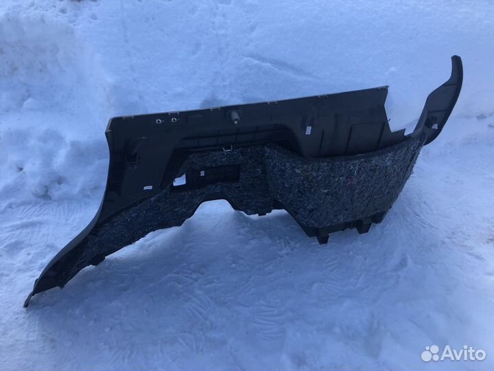 Обшивка левая багажника outlander