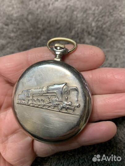 Часы карманные Молния Локомотив
