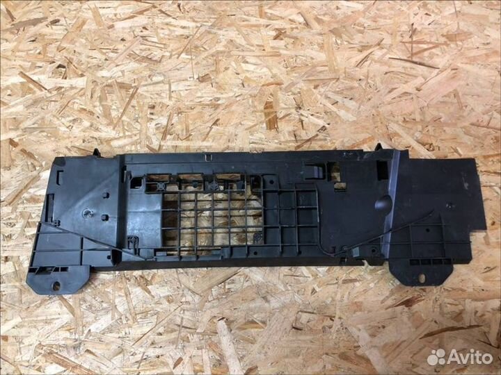 Корпус блоков управления Mercedes E W211 3.2 2002