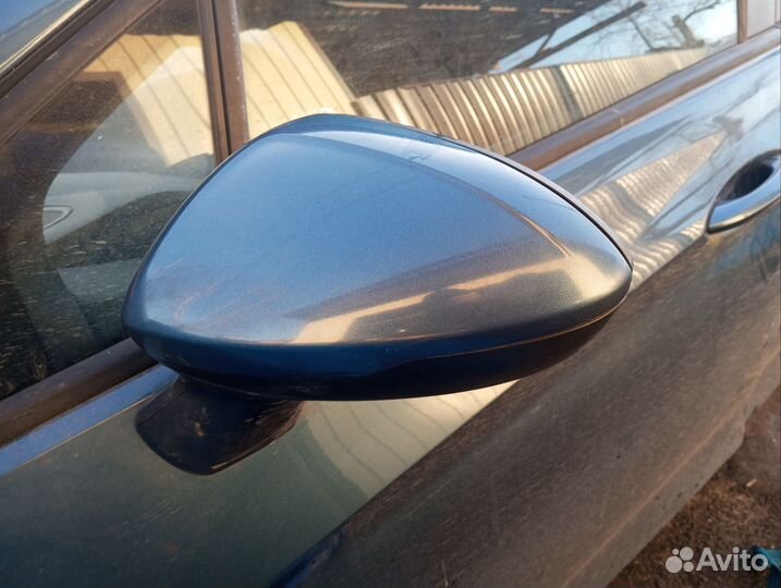 Зеркало заднего вида правое Opel Astra k
