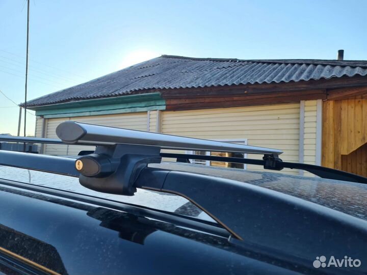 Поперечные рейлинги на иномарку внедорожник pajero