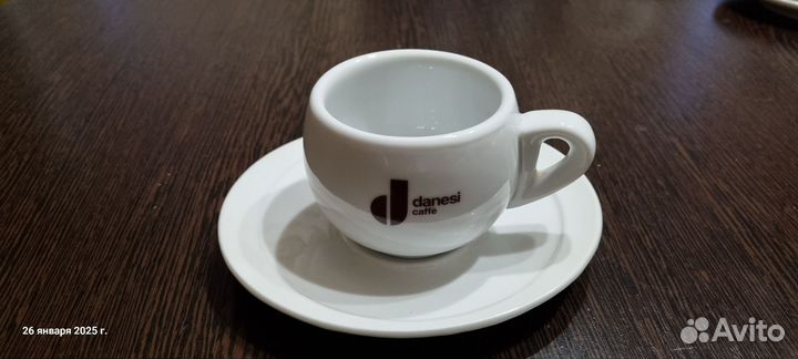 Крфейные чашки с блюдцем