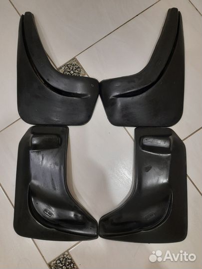 Брызговики форд фокус