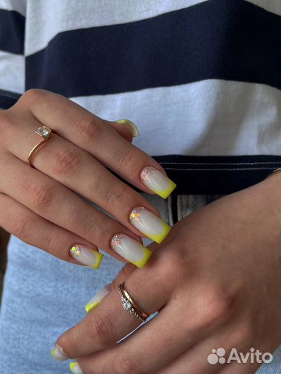 Маникюр наращивание педикюр