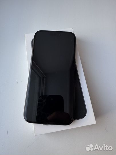 iPhone 15 Pro, 128 ГБ