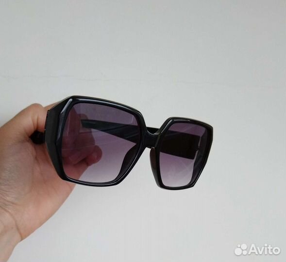 Солнцезащитные очки женские