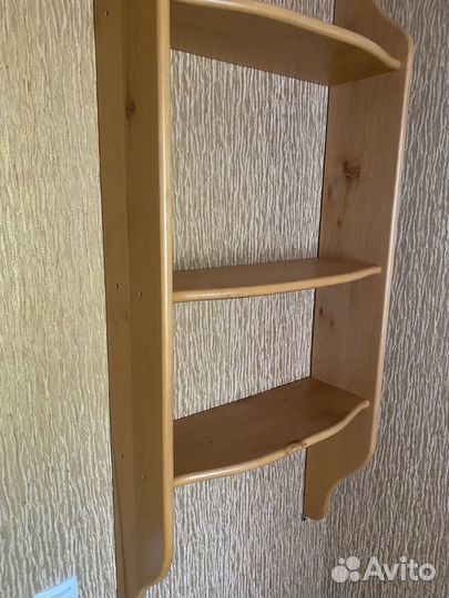 Настенные полки