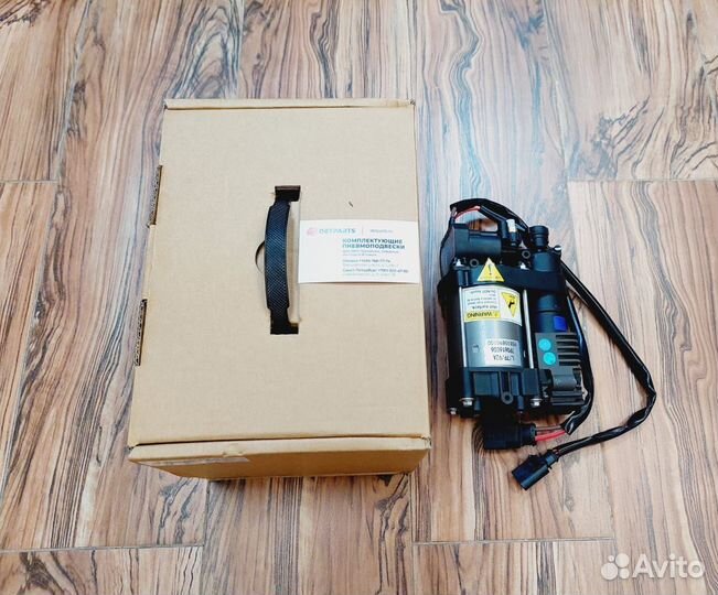 Компрессор Porsche Macan 95B 95B698010