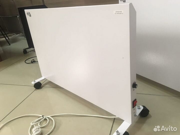 Энергосберегающий инфракрасный обогреватель 