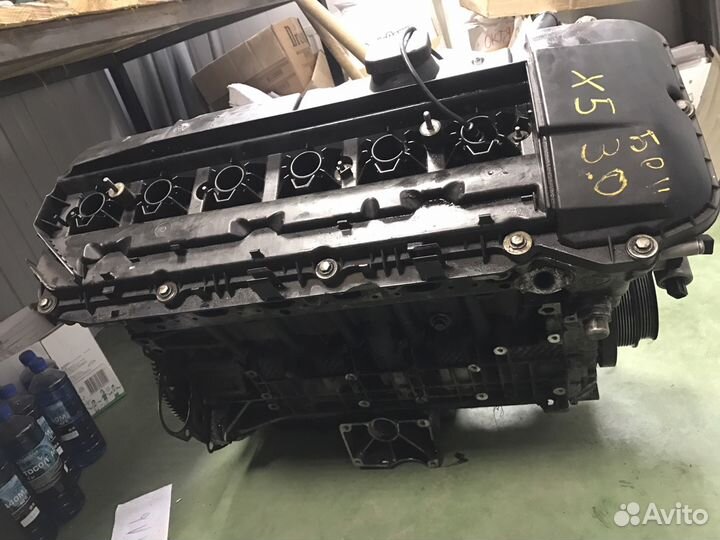 Двигатель M54 E53