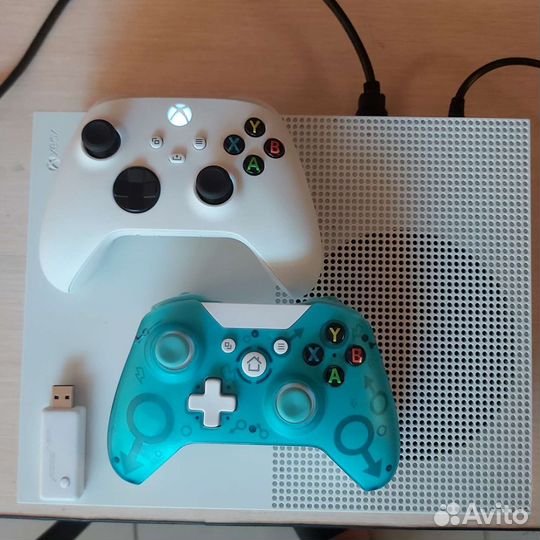 Xbox One s