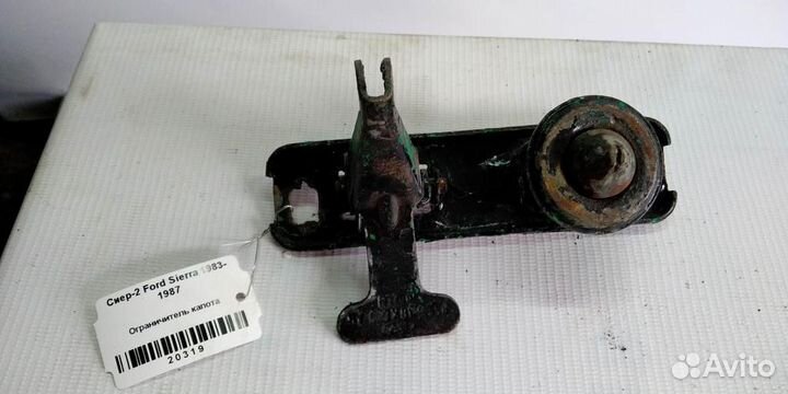 Ограничитель капота Ford Sierra 83-87г