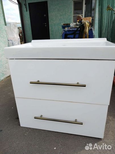 Тумба с раковиной для ванной новая