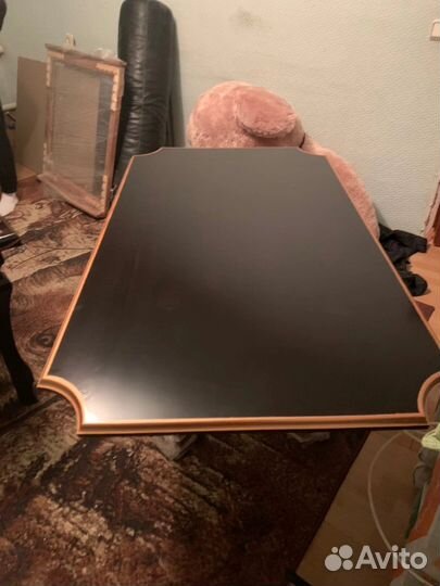 Кухонный стол