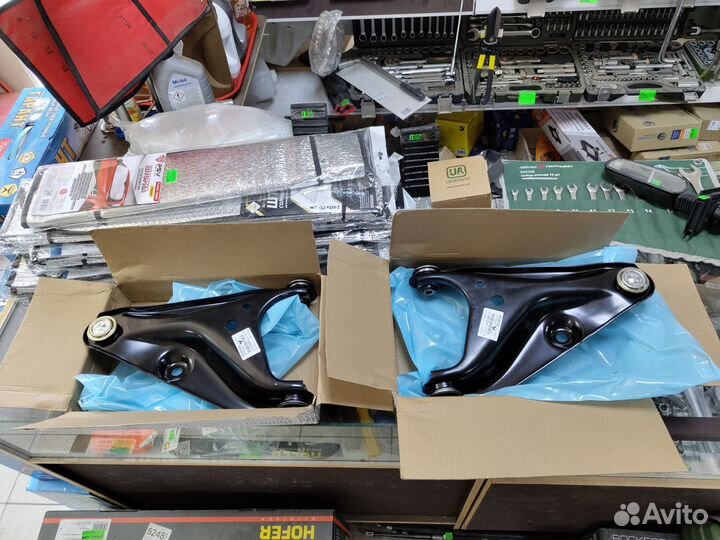 Рычаг подвески оригинал Лада Ларгус Логан