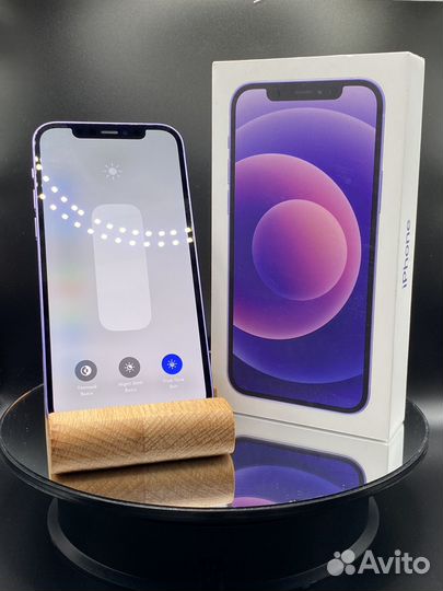 iPhone 12, 64 ГБ