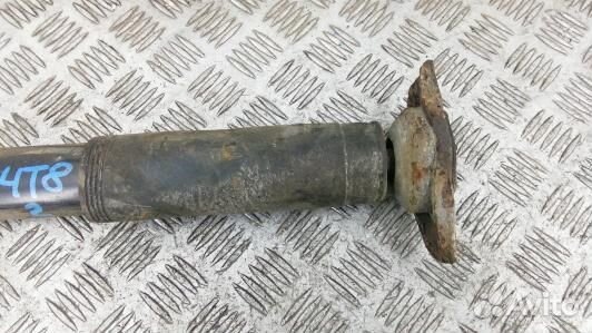 Амортизатор задней балки volvo V70 3 (94T08LX02)