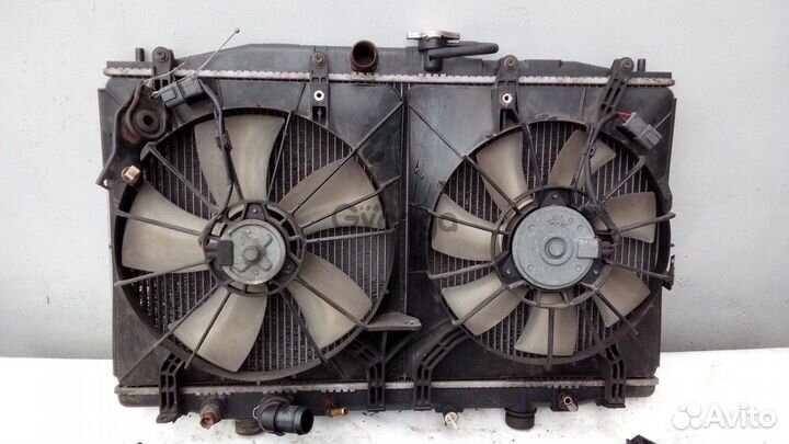 Диффузор радиатора с вентилятором Хонда Аккорд 6