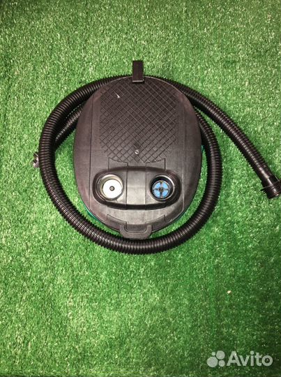 Пластиковый насос 5 литров для лодки пвх