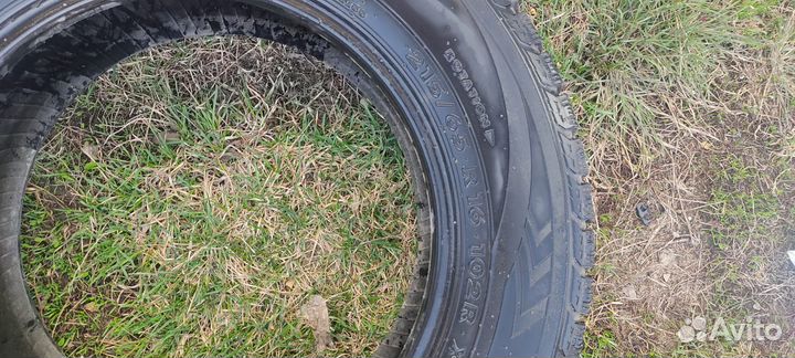 Continental ComfortContact - 5 215/65 R16