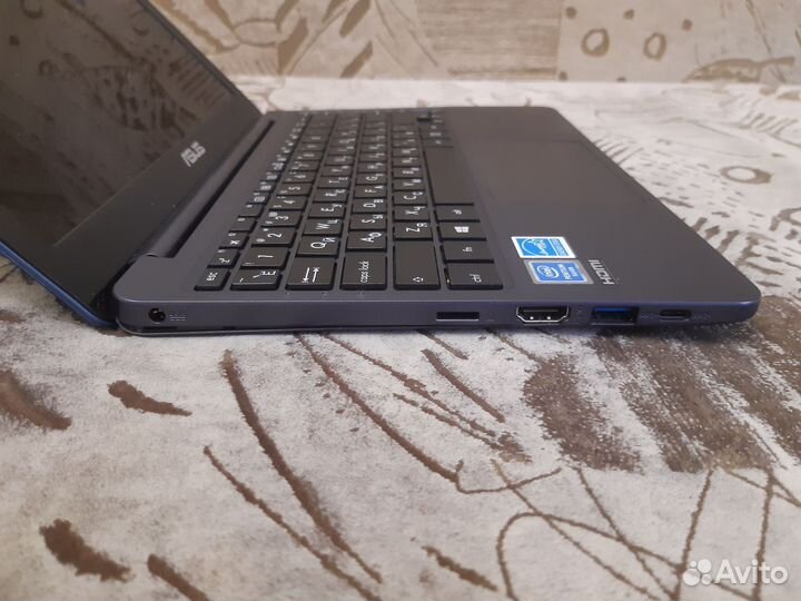 Asus VivoBook E203MA- FD004R /Pentium N5000
