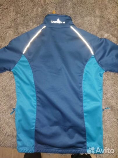 Лыжная разминочная куртка loopline