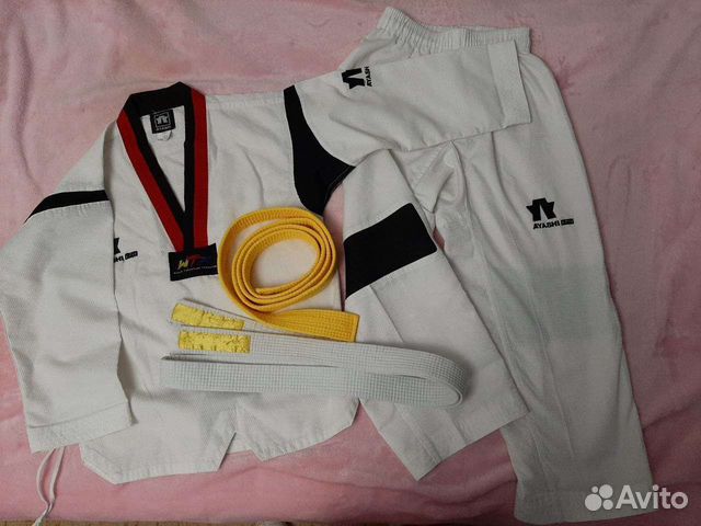 Кимоно для тхэквондо 130