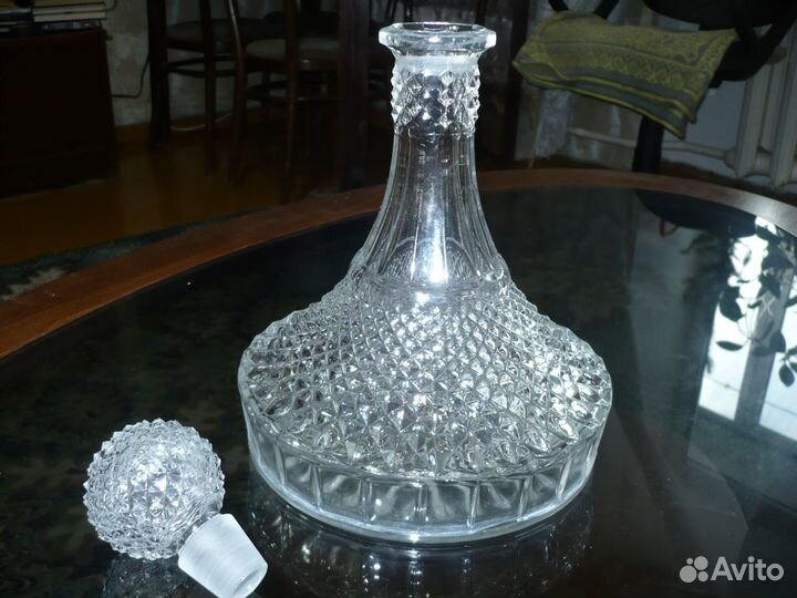 Элегантный декантер для вина