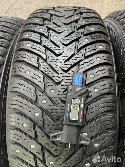 Nokian Tyres Hakkapeliitta 8 205/60 R16 92T