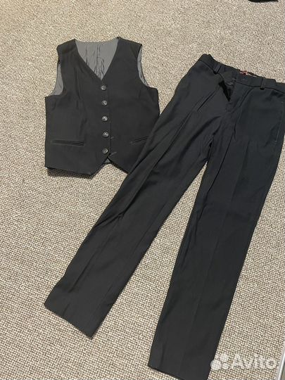 Школьный костюм для мальчика 134 140