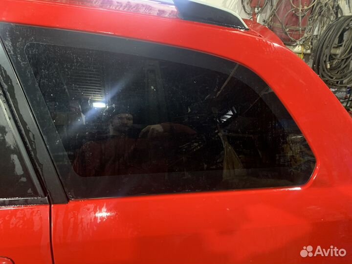 Chevrolet lacetti универсал задняя форточка левая
