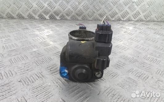 Дроссельная заслонка дизельная toyota RAV 4 ZSA3