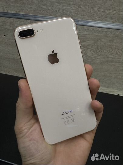 iPhone 8 Plus, 64 ГБ