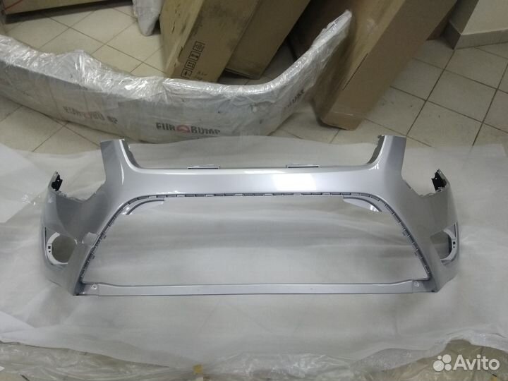 Бампер передний Ford Kuga 2008-12 в цвет