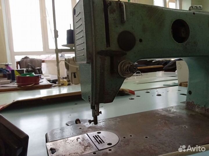 Швейная машина