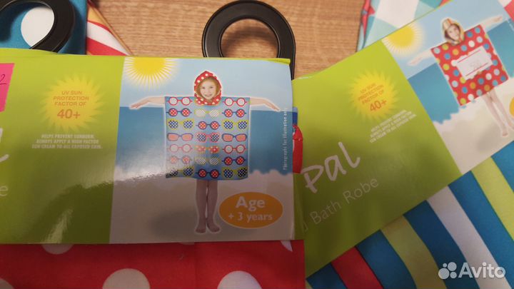 Полотенце-пончо, Англия