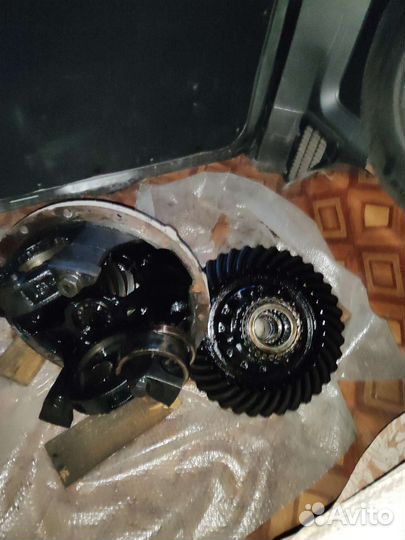 Редуктор 11/37 придаточное число