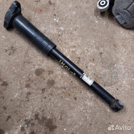 Амортизатор задний Alfa Romeo Giulia 952 2018